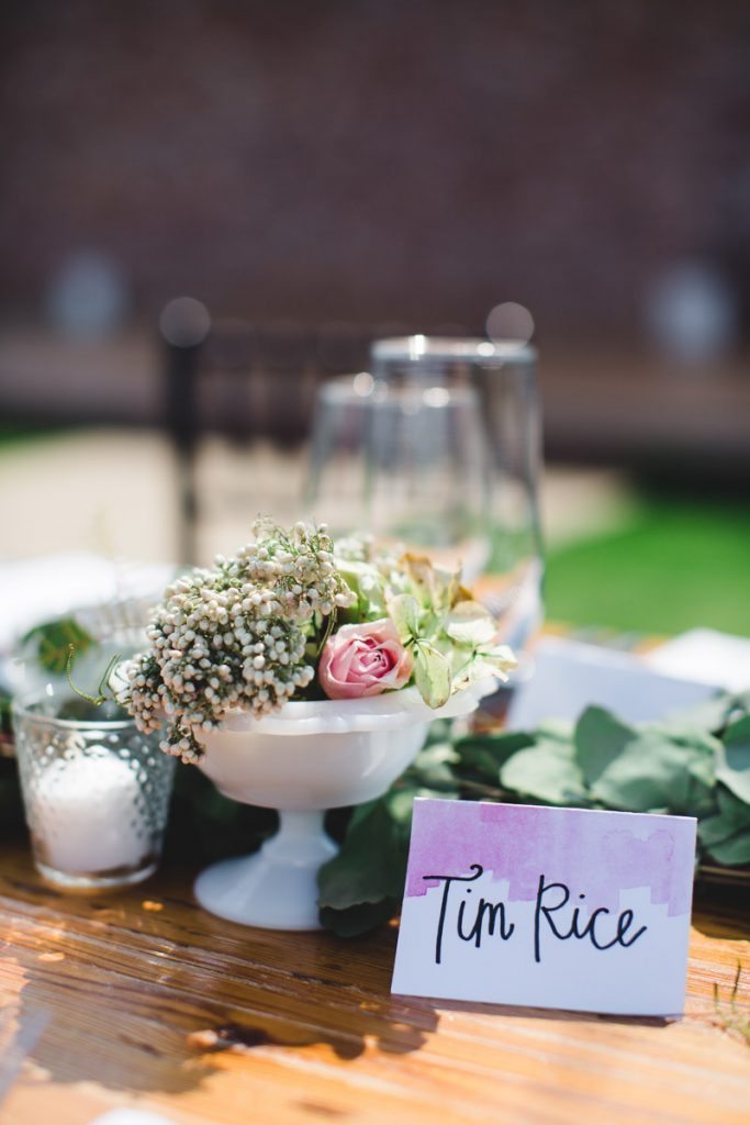 Watercolor table name white bown with rose and baby’s breath ErinStephan_362