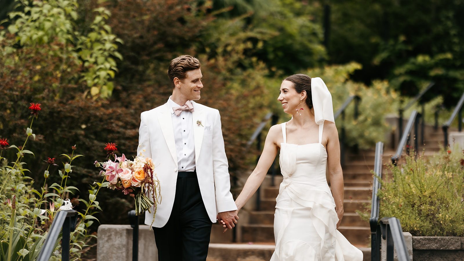 Orange Weddings - Ideas + Photos - Atlanta Style Weddings, image size:1600x900